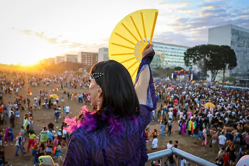 Esplanada dos Ministérios recebe 25ª Parada Orgulho de Brasília neste domingo (28)