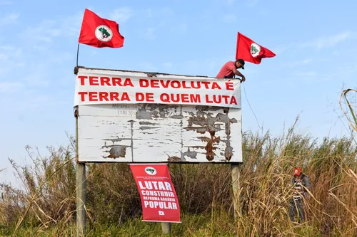 MST denuncia ação violenta da PM em manifestação por terras devolutas em SP