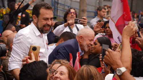 Campanha de Boulos aposta em fator Lula e vê desvantagem para Marçal com início da propaganda de TV