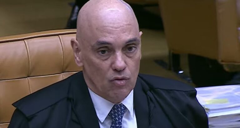 Folha Lança Editorial Impactante E Detona Alexandre De Moraes