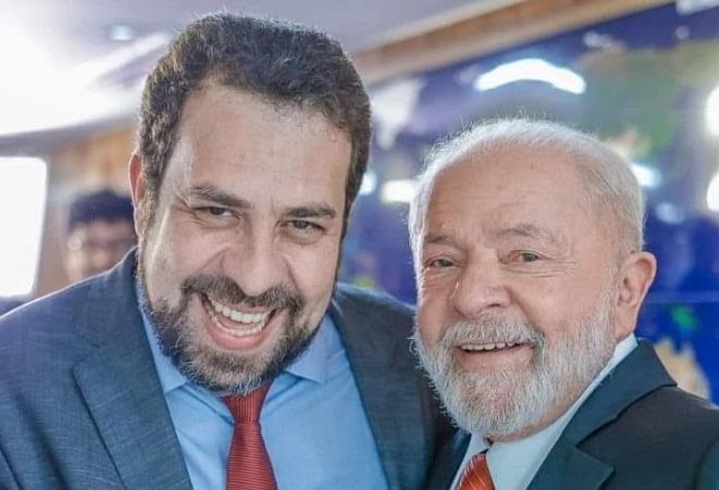 Hino Nacional é Canto Em Linguagem Neutra Em Evento Com Boulos E Lula, (Veja O Vídeo)