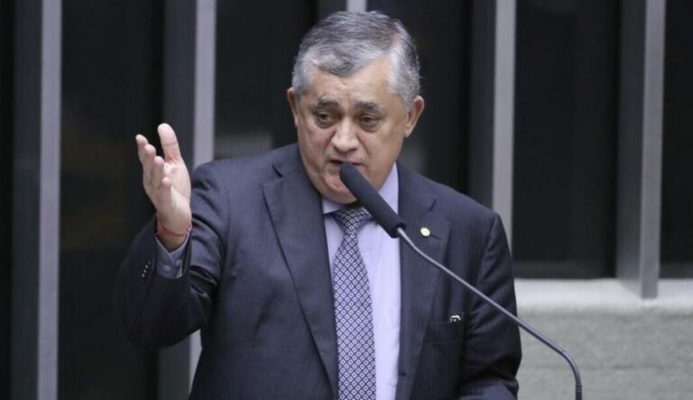 Lula Não Irá Opinar Em Eleição Da Câmara, Diz Líder Do Governo – Política – CartaCapital