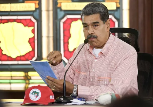 Maduro anuncia reforma ministerial e troca cargos estratégicos para a economia e segurança da Venezuela