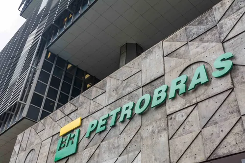 O viralatismo e as mentiras do editorial da Folha em defesa da privatização da Petrobras