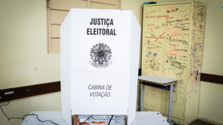 Saiba Quem Tem Preferência Na Hora De Votar