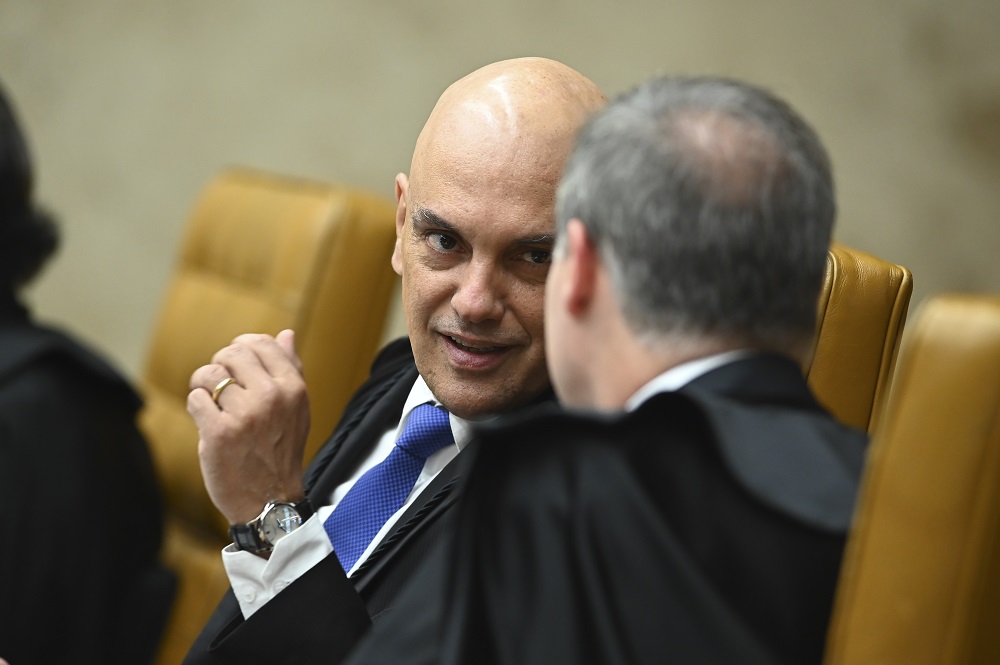 Alexandre De Moraes Suspende X, De Elon Musk, No Brasil – Jovem Pan