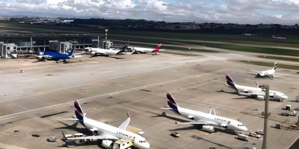 Anatel acha torre suspeita de afetar sinal do aeroporto de Guarulhos