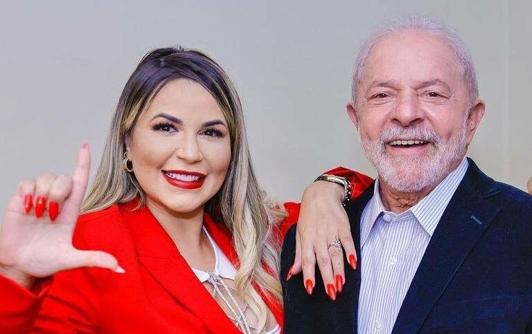 Com Ironia épica, Eduardo Bolsonaro Debocha Da Prisão De Advogada Amiga De Lula