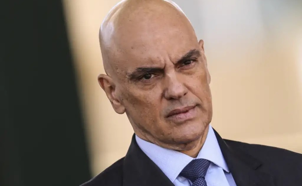 Partido De Extrema-esquerda Debocha De Decisão De Alexandre De Moraes